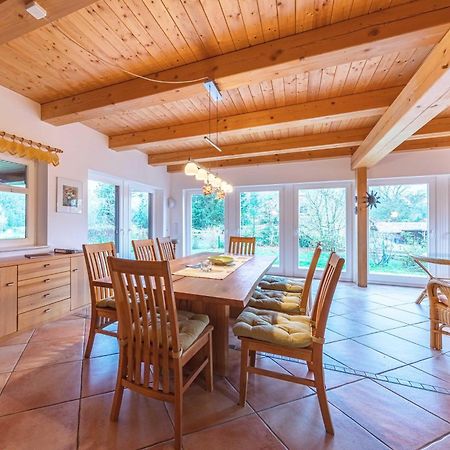 Havelquelle mit Sauna und Garten Kratzeburg Exterior foto